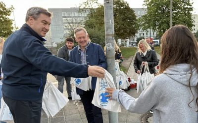 Brezel verteilen am Rathenauplatz