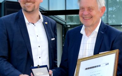 Goldene Bürgermedaille für Karl Freller