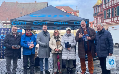 Erfolgreicher Infostand mit der Seniorenunion mit OB-Kandidat Axel Rötschke